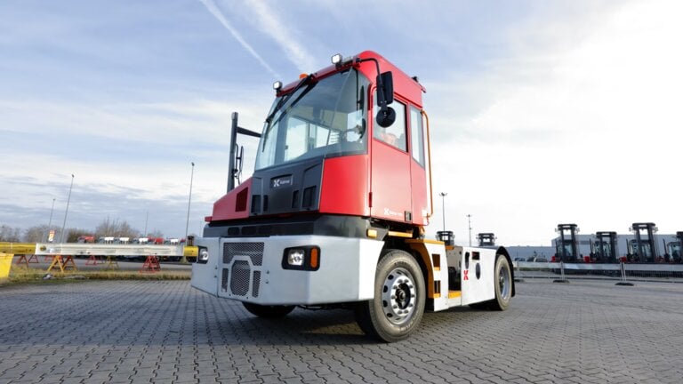 Conozca el Kalmar TT7 Tractor de Terminal