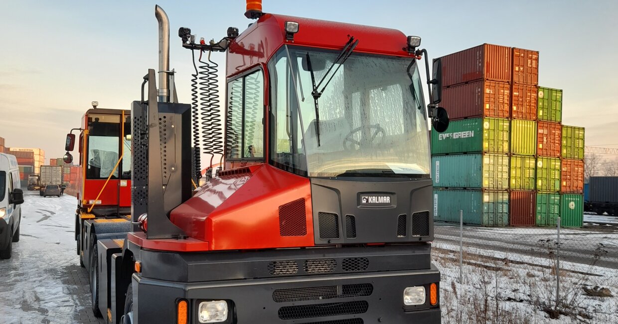 Balticon makes a smart investment with two T2i terminal tractors