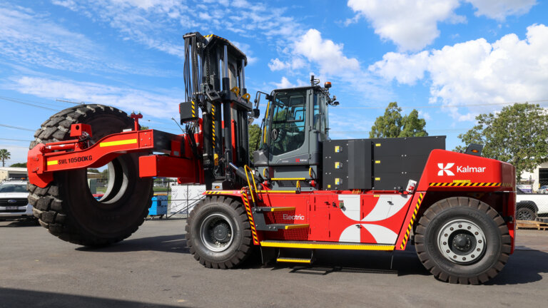 Heavy Electric Forklift Trucks 18-33 ton